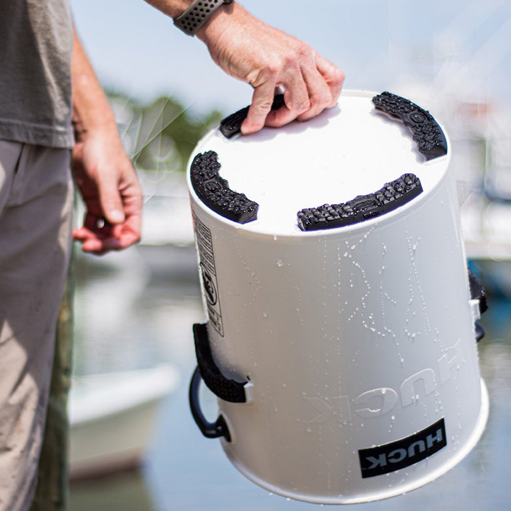 HUCK Performance Bucket - Tuxedo - White w/Black Handle [76174] - Houseboatparts.com