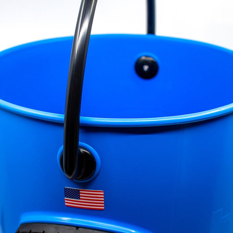 HUCK Performance Bucket - Black n Blue - Blue w/Black Handle [19243] - Houseboatparts.com