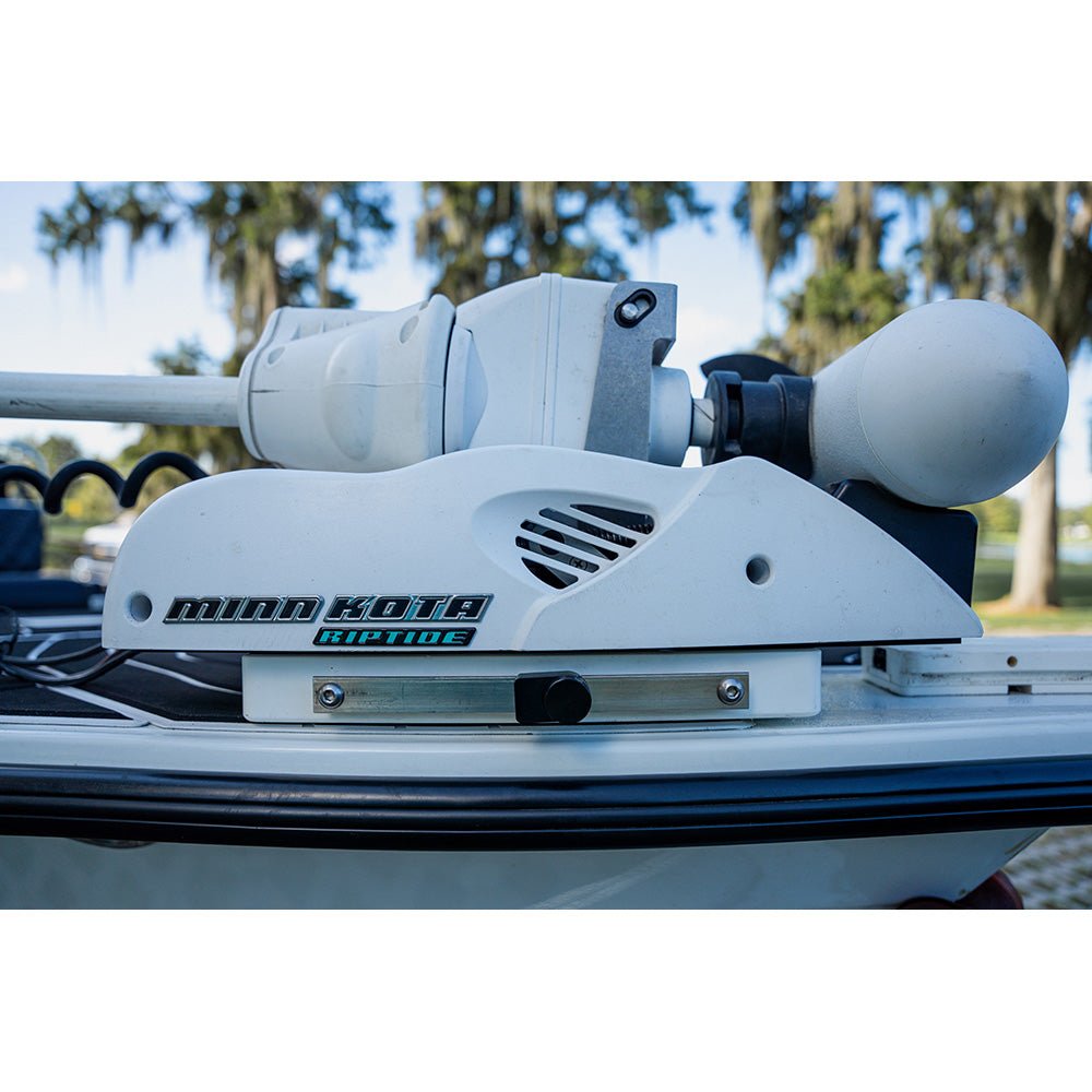 Secure Outdoors Elite Lock - Single - Minn Kota QRB - Silver [SO - EL - S - MK - SV] - Houseboatparts.com